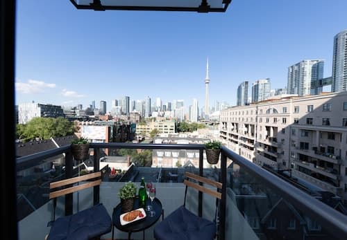 Modern Paradise - 1 BDRM - Downtown TO