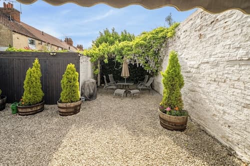 Cozy Lodge Sleeps 4 in Barton-upon-humber