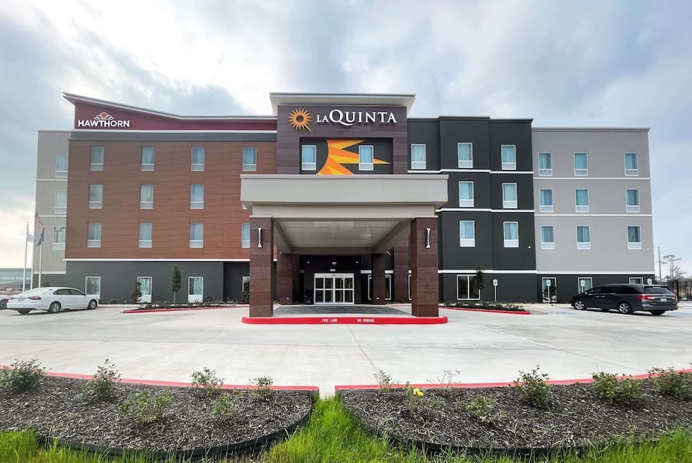Hawthorn Extended Stay by Wyndham Sulphur (Lake Charles)