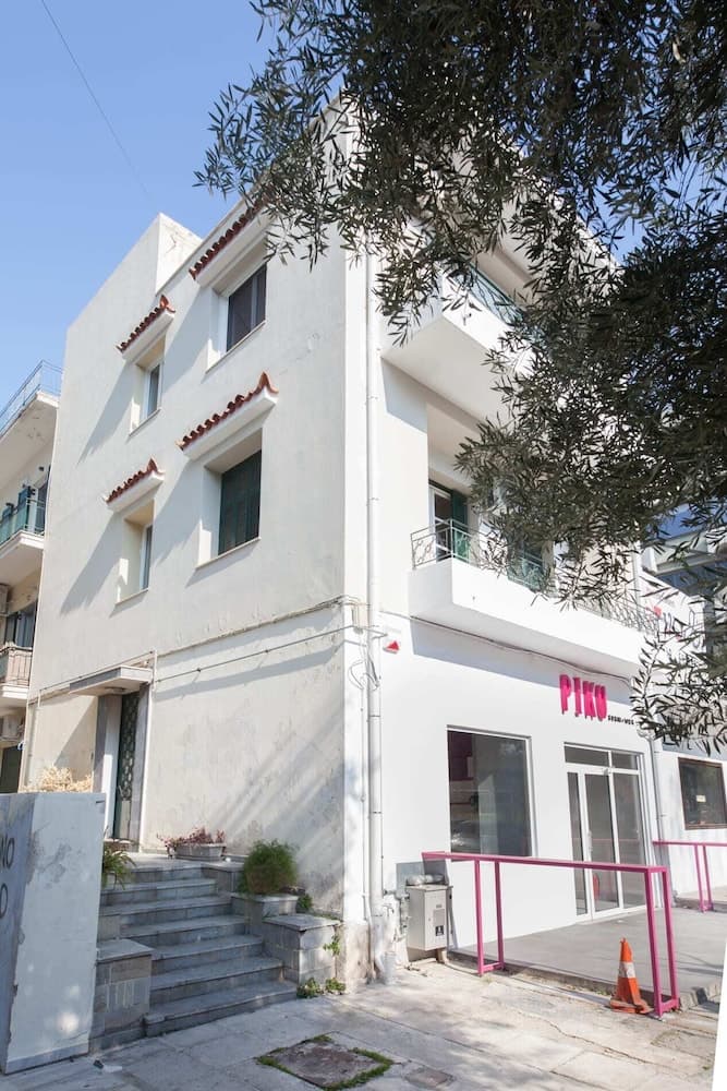Beautiful 2 bedrooms apt at Filothei