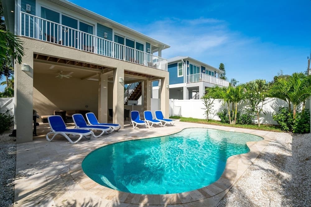 Two, Yes, Two Brand New Homes, Side By Side, Creating The Palace To Fit The Entire Crew. 8 Bedroom Home by RedAwning