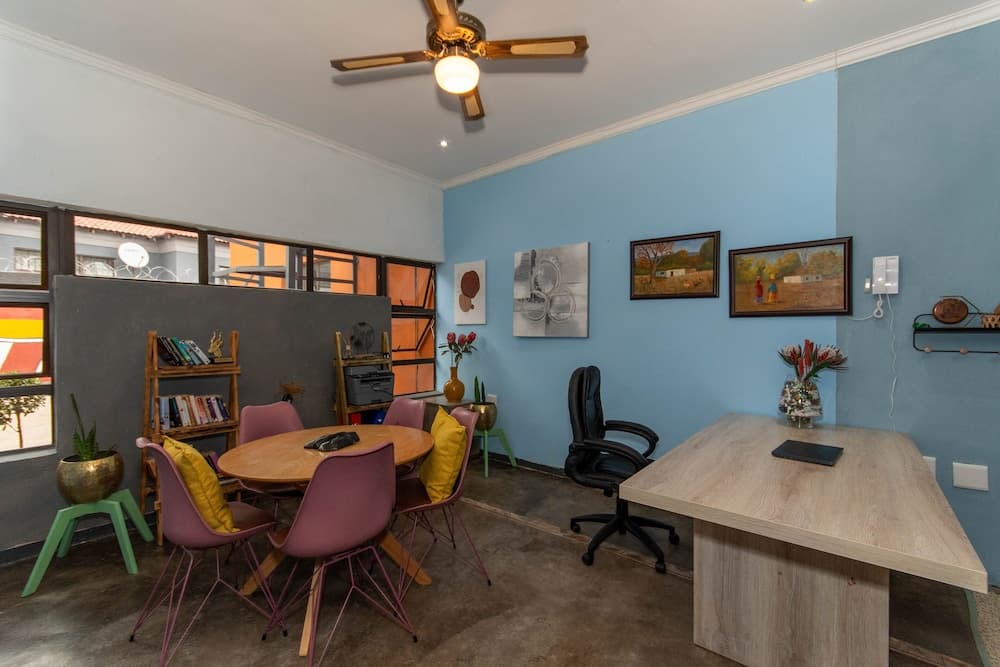 Woodpeckers Guest House