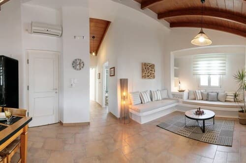 Naxos Chalkion Beautiful Detsis House With Jacuzzi