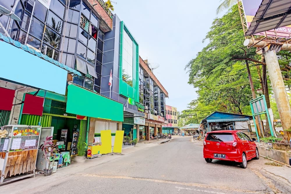 SPOT ON 92323 Ririn Homestay