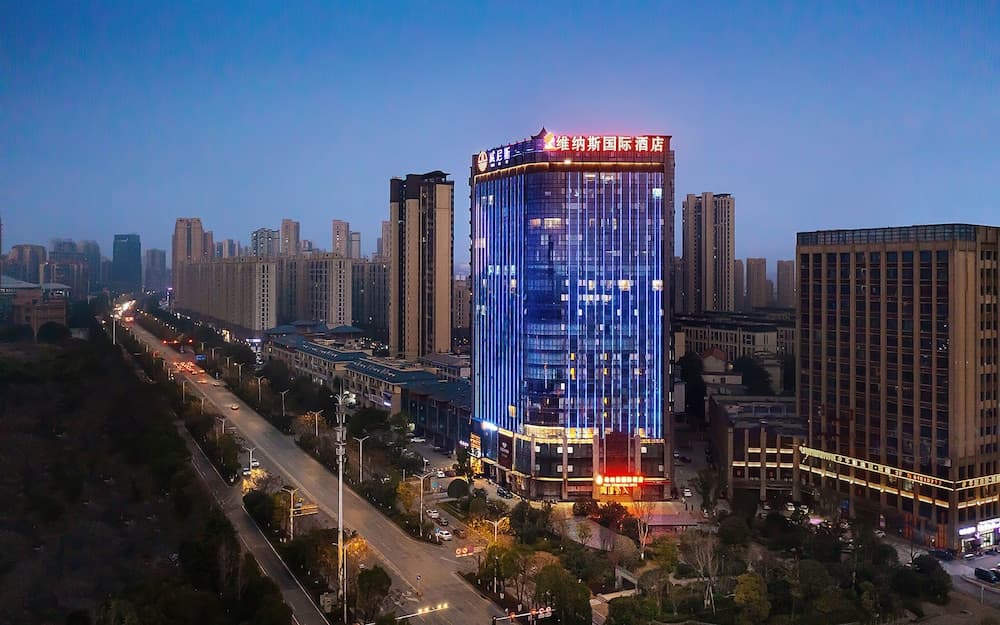 Venus International Hotel