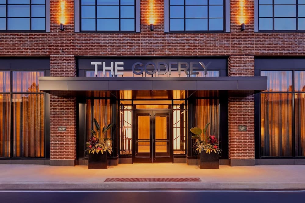 The Godfrey Detroit, Curio Collection By Hilton