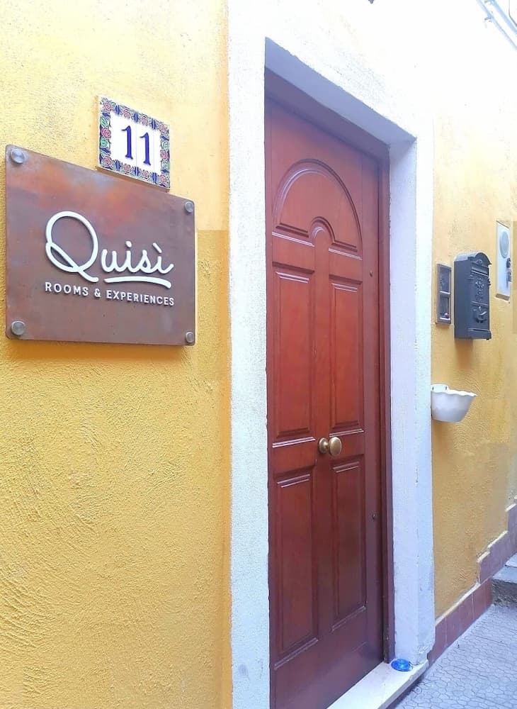 Quisì Rooms