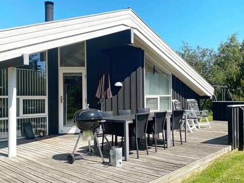 6 Person Holiday Home in Jerup