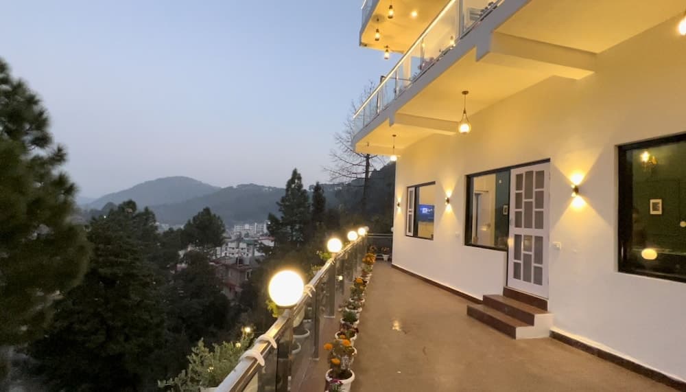 Konaklama yerinin ön cephesi