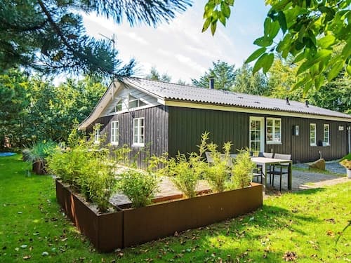 4 Star Holiday Home in Ringkobing