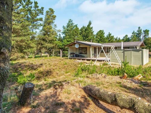 6 Person Holiday Home in Romo
