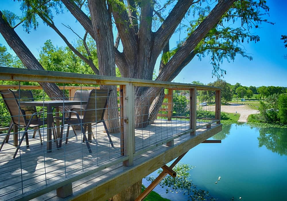 Treetop River Cabins