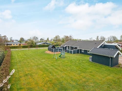 10 Person Holiday Home in Nordborg