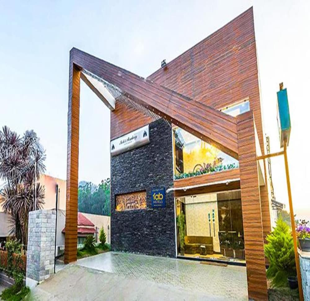 Fabhotel Sholas Residency I