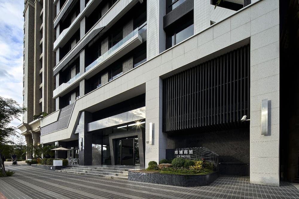 CP HOTEL