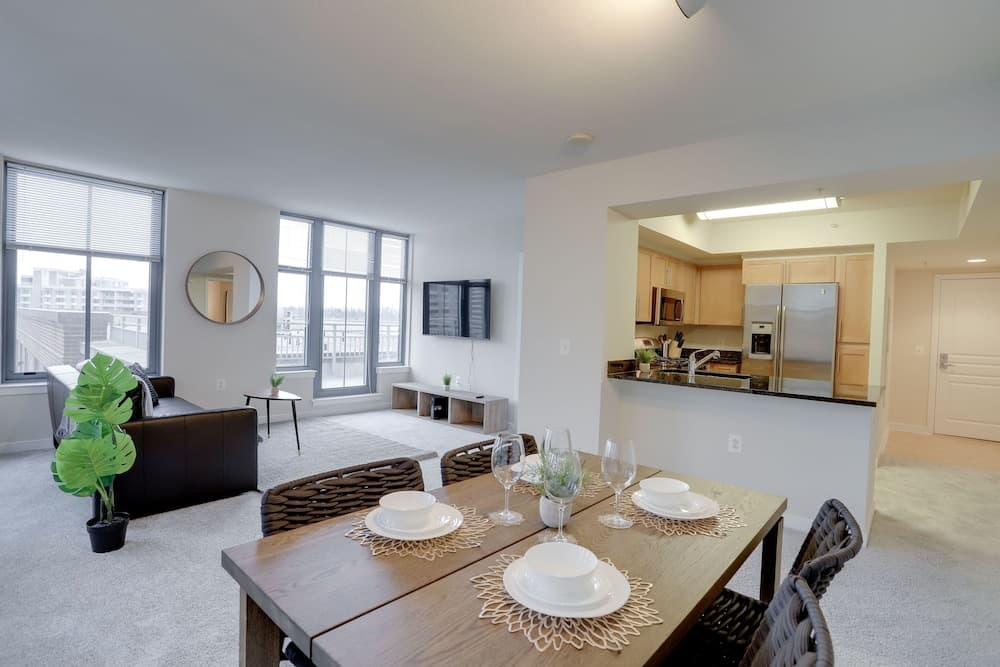 Nice 2BR Condo at Pentagon City