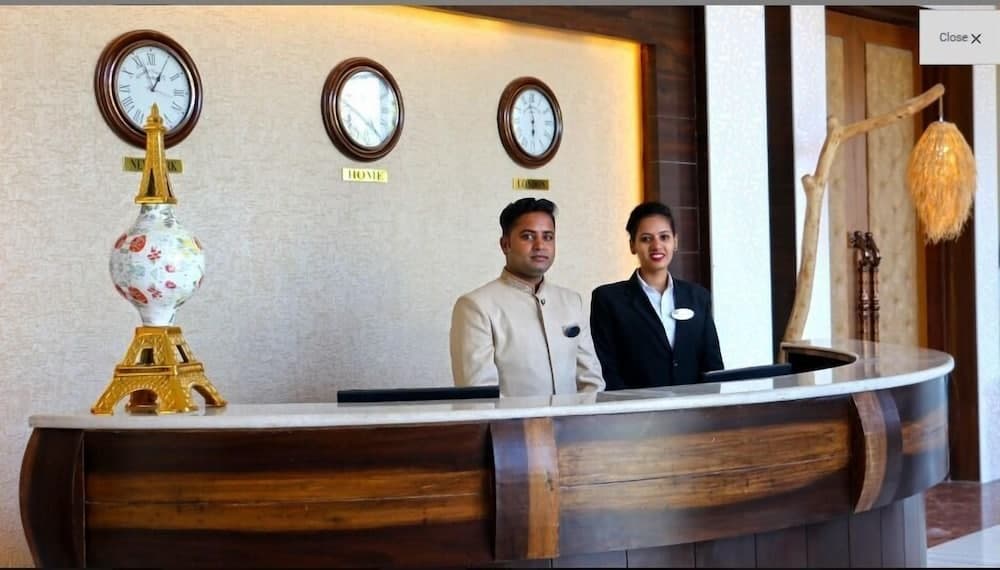 Tiaraa Hotels & Resorts