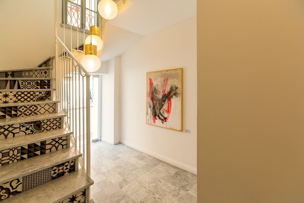 CasAunoE Boutique Hotel