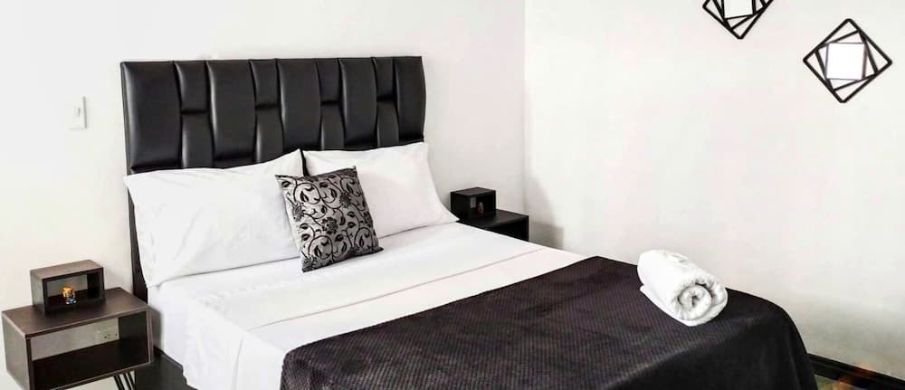 MORADIA LAURELES MEDELLIN