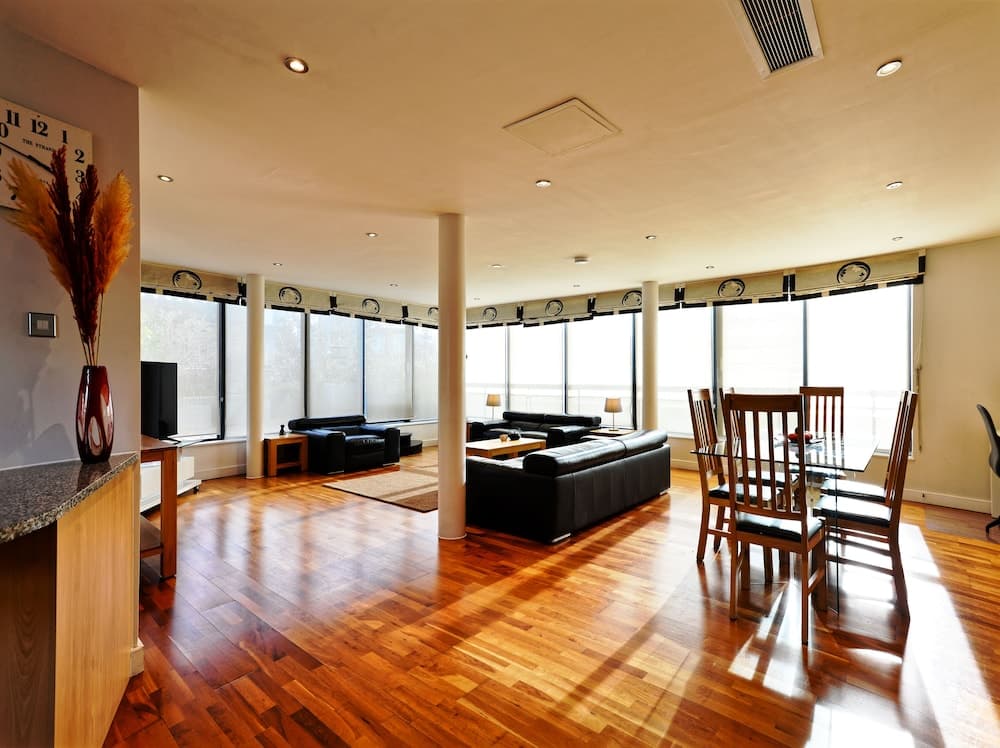 The Residen - Farringdon