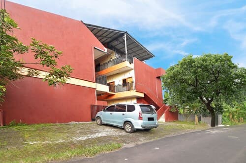 Hotel O A2b Guesthouse