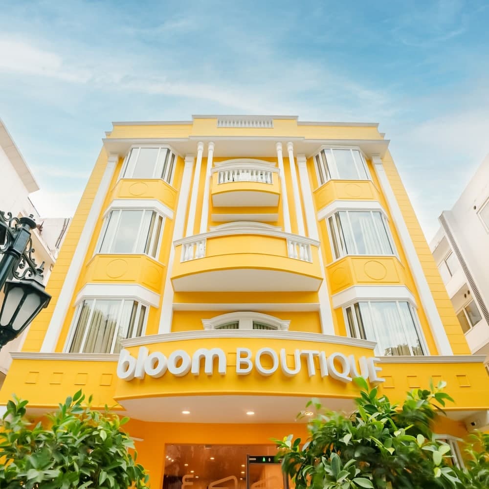 Bloom Boutique - Connaught Place Area