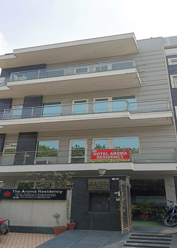 The Aroma Residency near The Medanta, The Medicity, Gurgaon