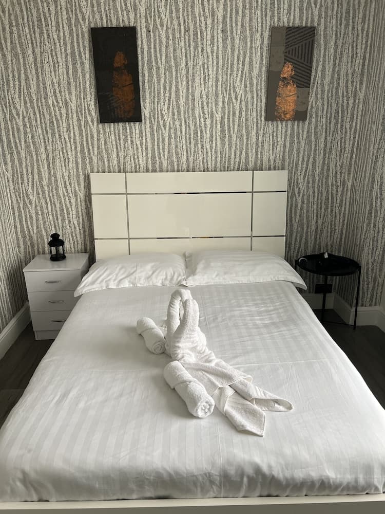 Diana Hotel