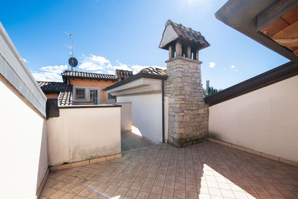 Konaklama yerinin ön cephesi