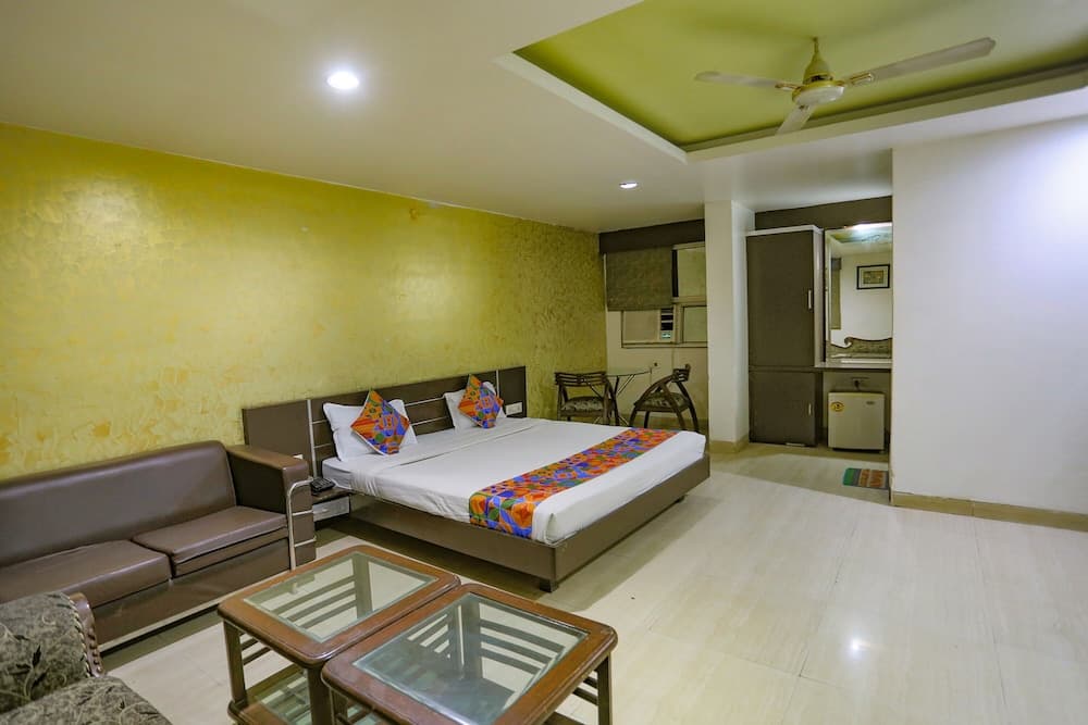 Fabhotel Midland