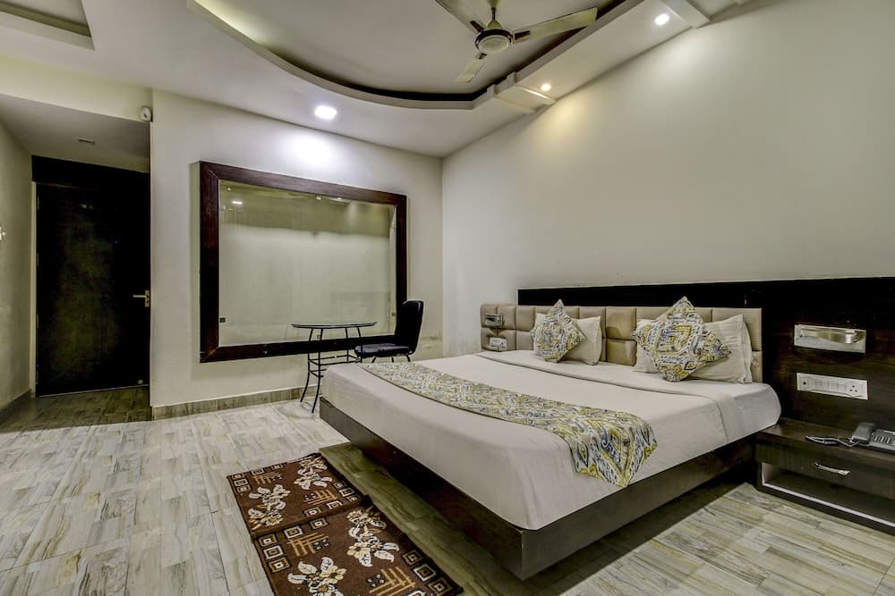 Fabhotel Csfc