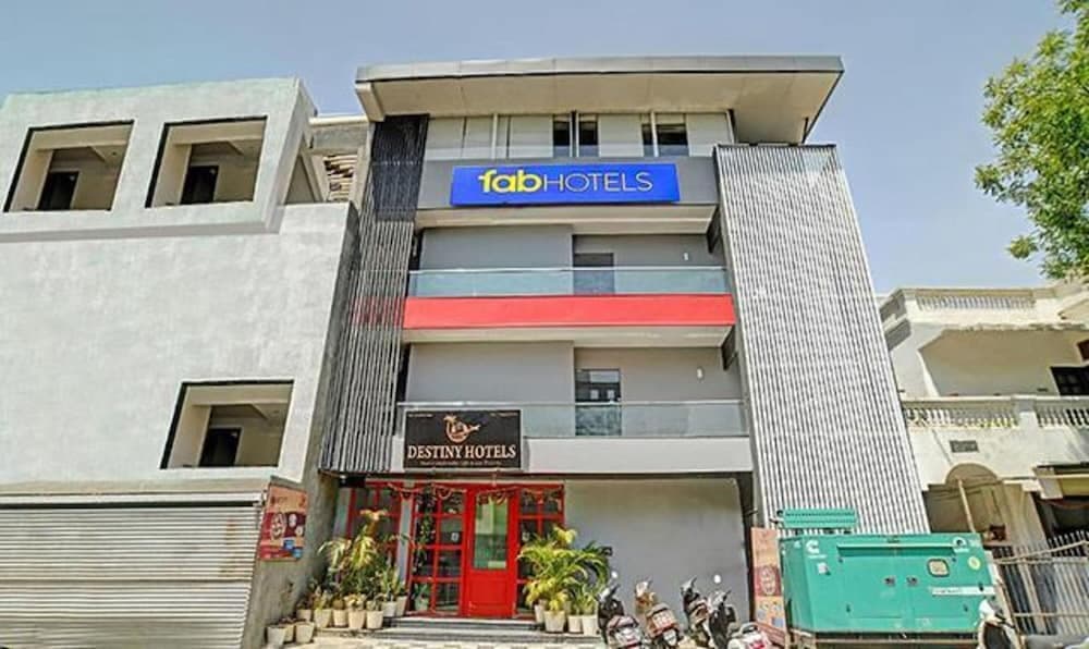 Fabhotel Destiny 78