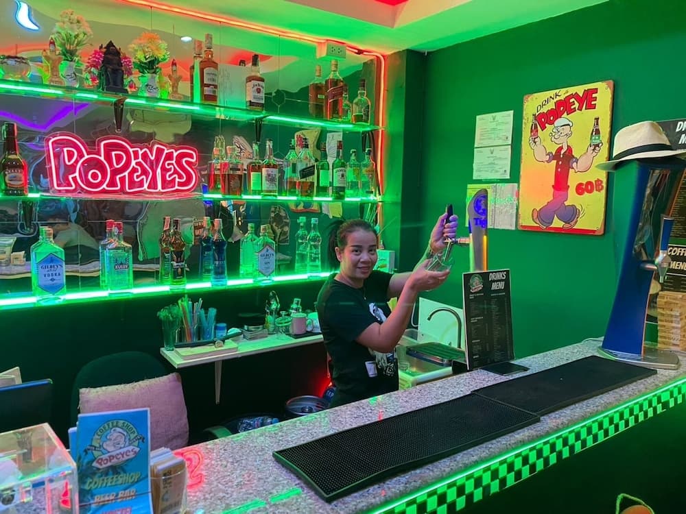 Lobi dinlenme salonu