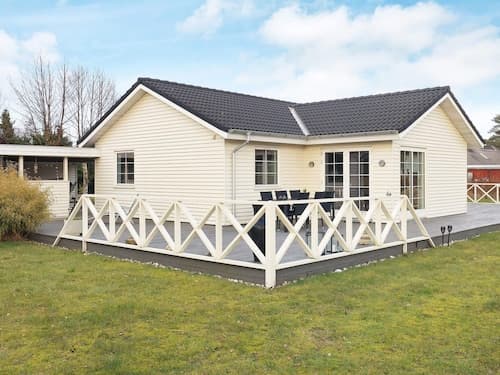 7 Person Holiday Home in Hals-by Traum