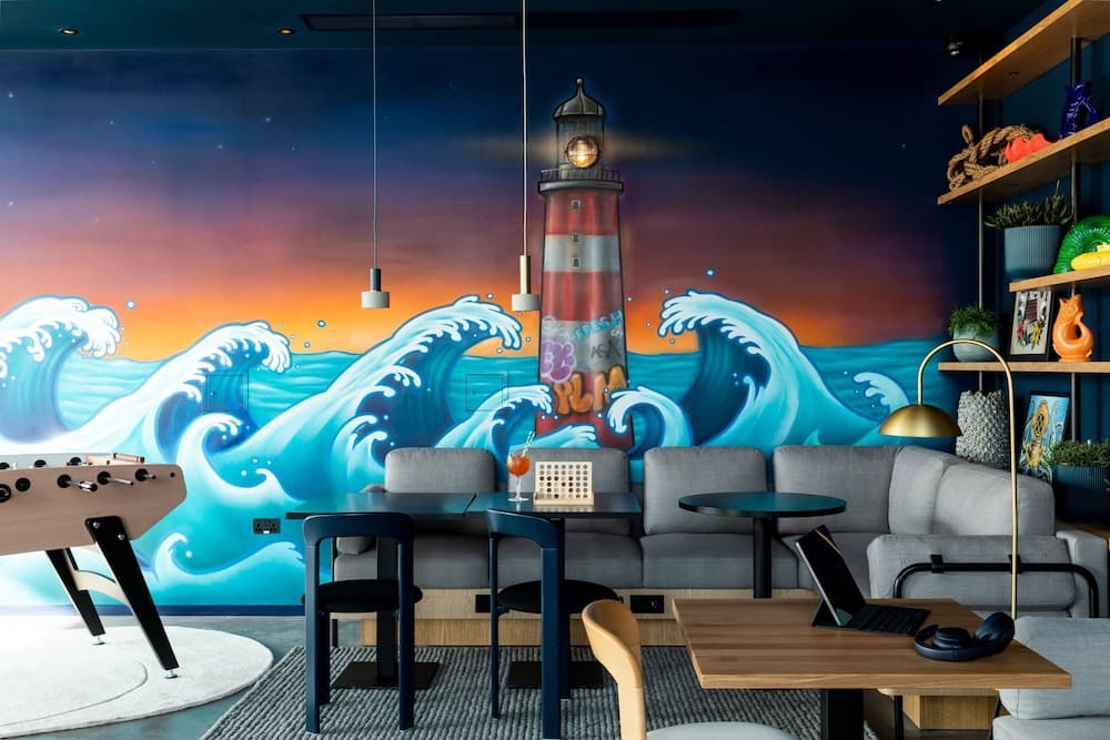 Lobi dinlenme salonu