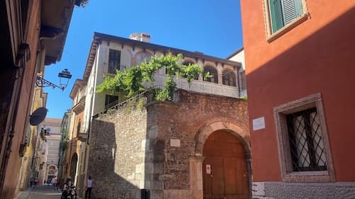 RESIDENZA MONTALTI