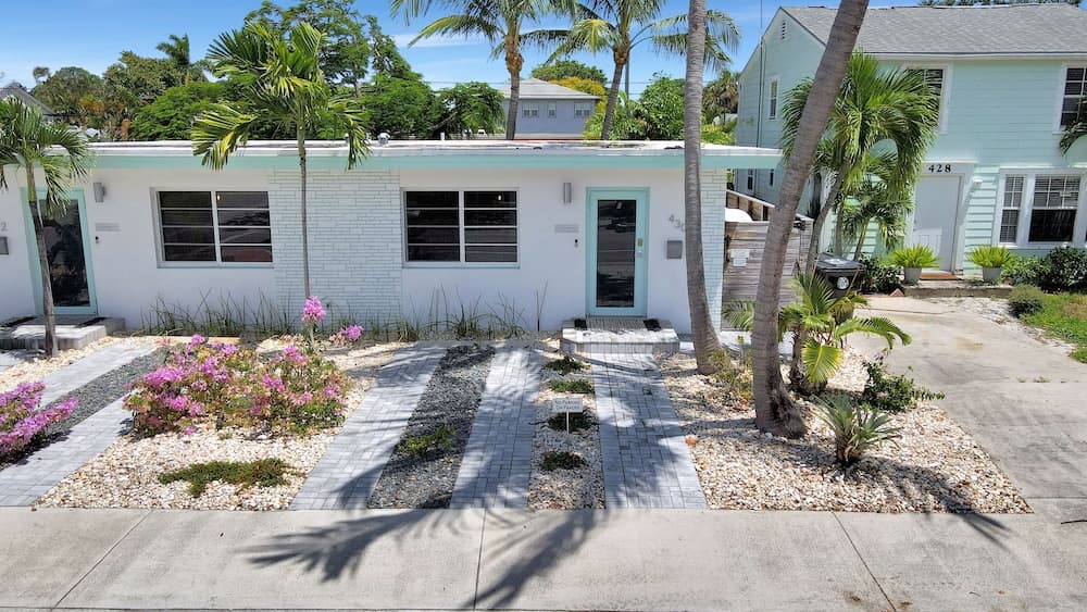 Modern Downtown Bungalow