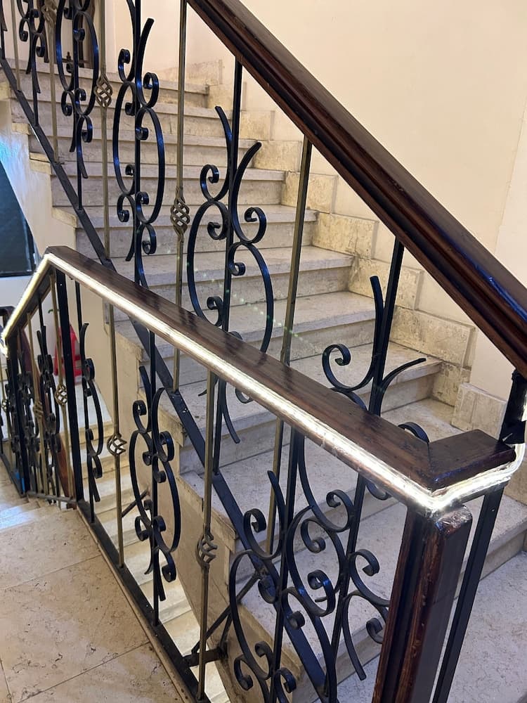 Pyramids Road Guest House