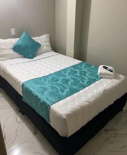 HOTEL LUXEM