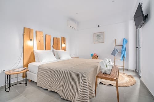 Mythos Luxury Villa-Skiathos