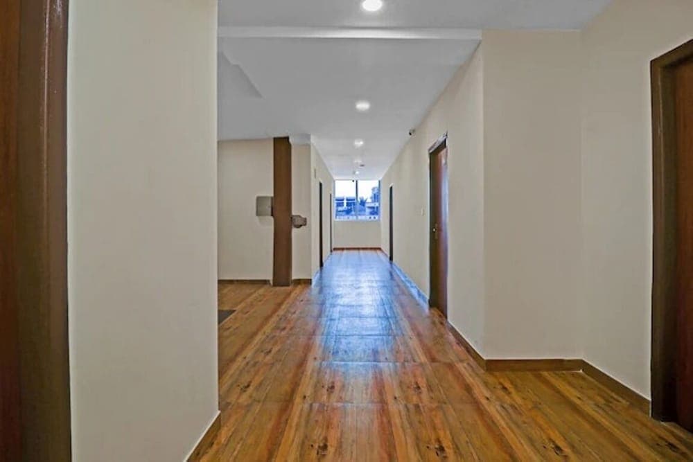 iROOMZ Sri Udupi Park Suites PMC