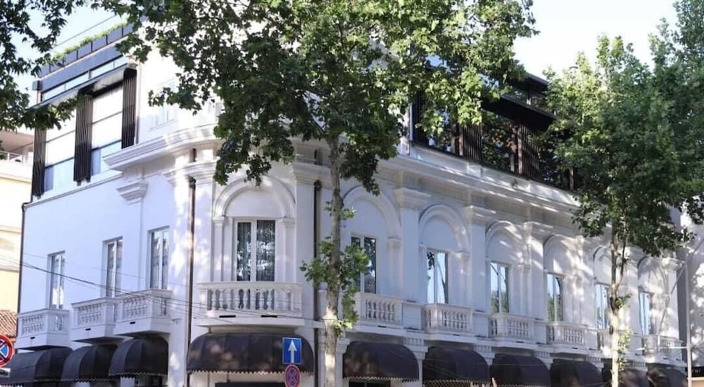 The Crown Boutique Hotel & SPA