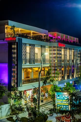 DEJAVU 2.0 HOTEL LABUAN BAJO KOMODO