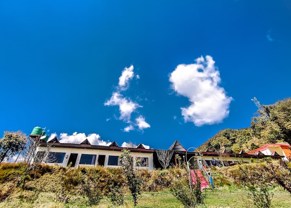 Konaklama yerinin ön cephesi