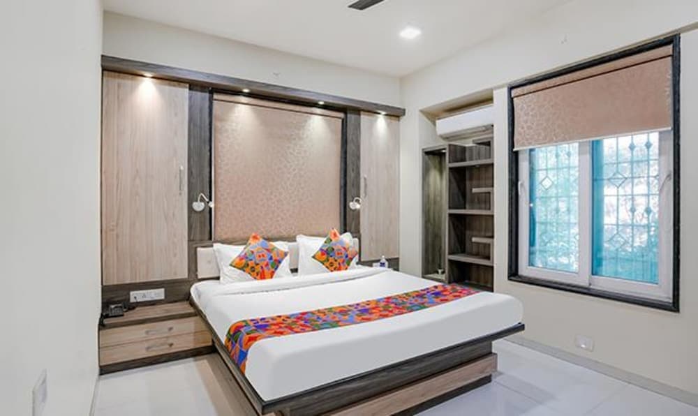 Fabhotel Rudra Residency