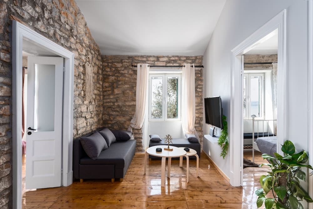 The Greystone House by Konnect, Views to the Sea