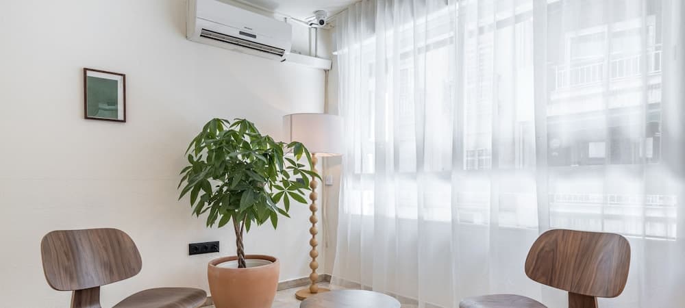 Olala Granada Suites