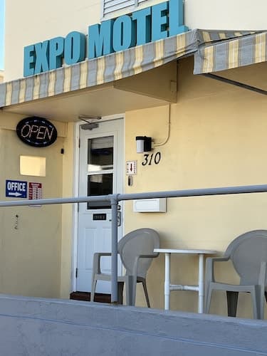 Expo Motel