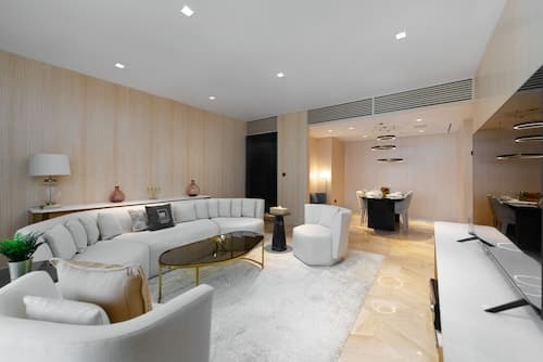 Maison Privee - Glamourous Apt with Sea Views at FIVE Palm