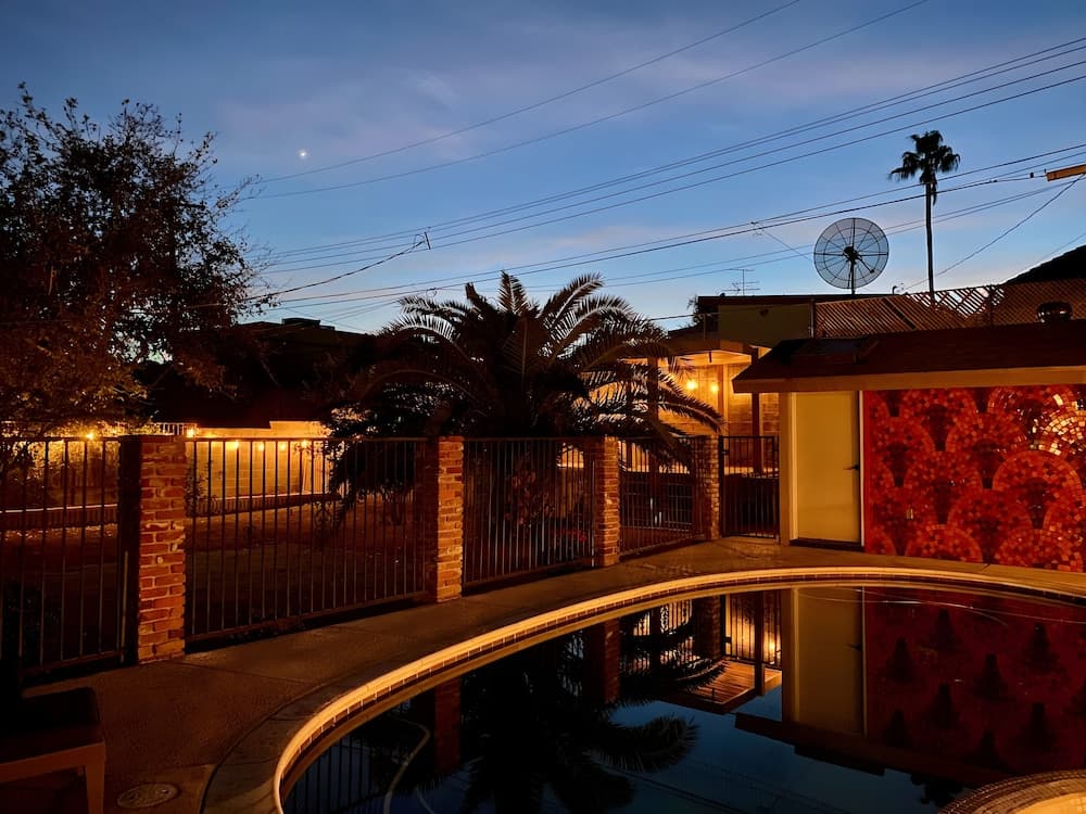 Las Vegas Pool House